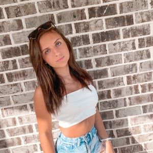 Meet your Posher, Kaylie